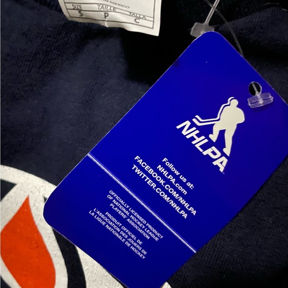 T-shirt McDavid Edmonton Oilers Connor McDavid #97 NHL Hockey Mens Medium NHLPA - Picture 3 of 6
